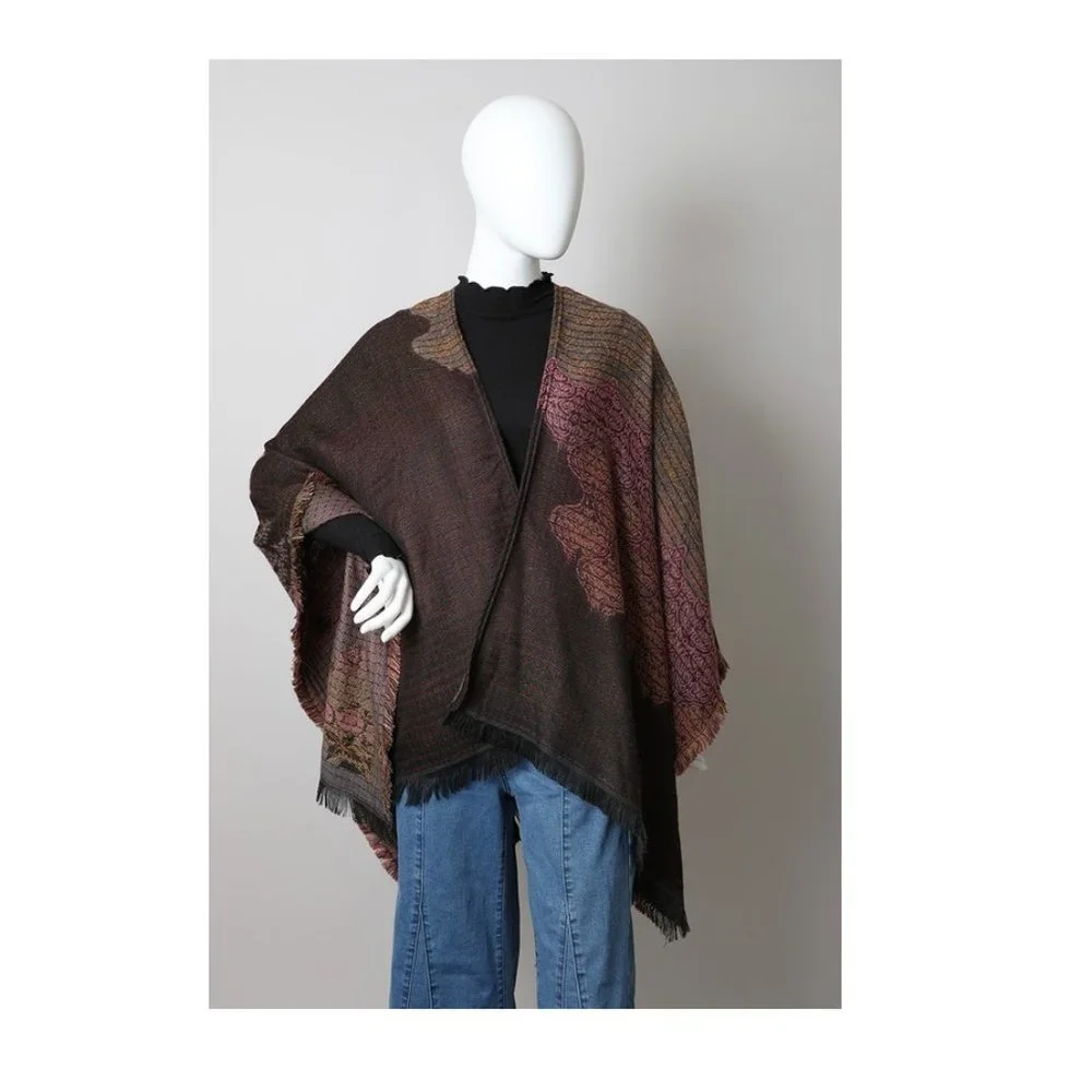 2FOR$30 - NWT Floral Medallion Paisley Blanket Scarf / Ruana / Wrap with Fringe - Picture 5 of 6